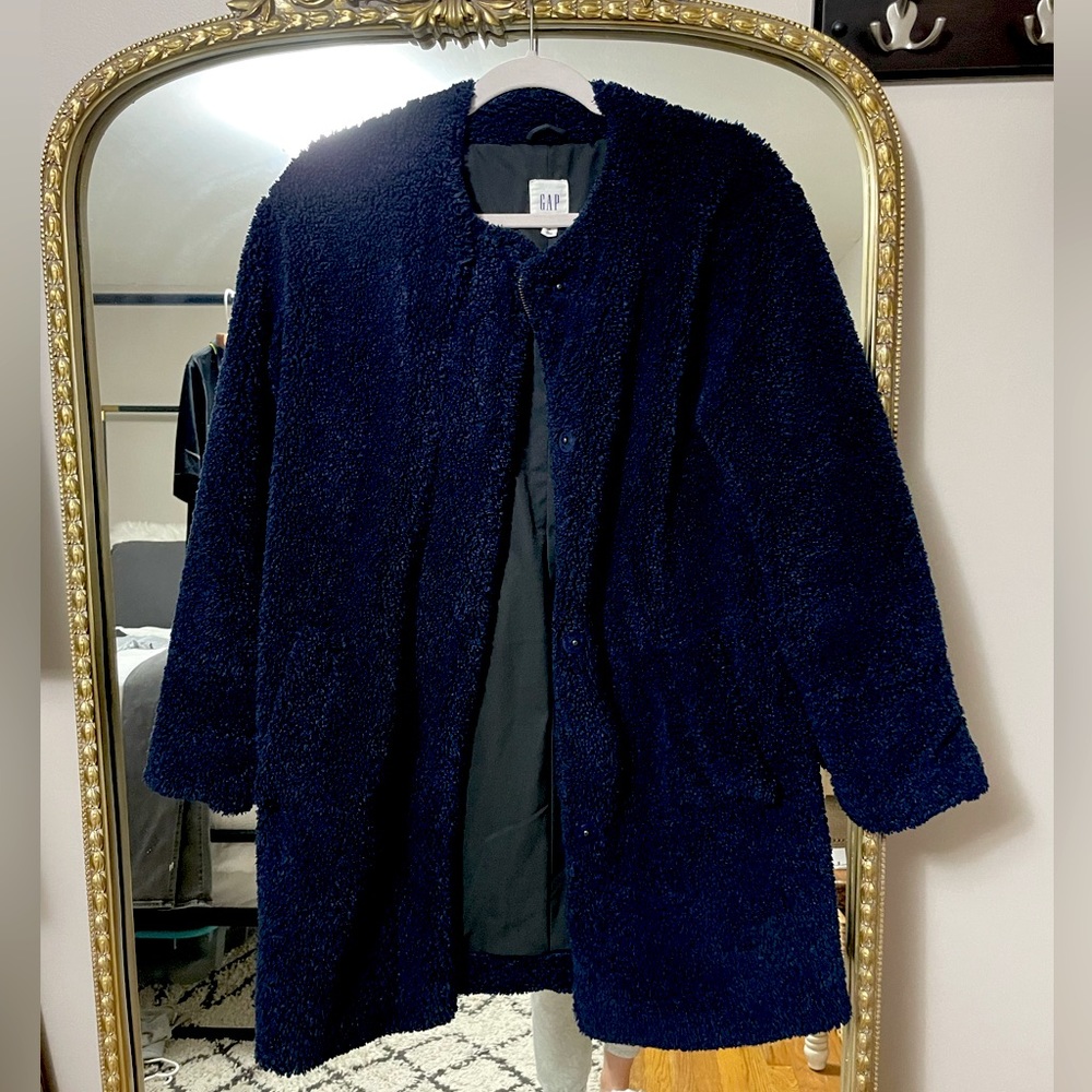 GAP Navy Sherpa jacket